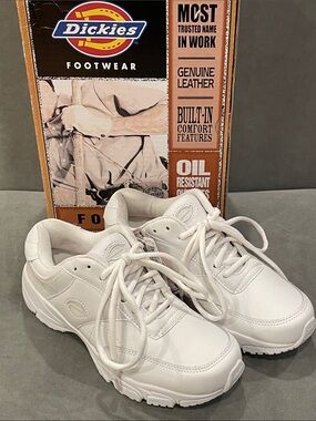 NEW Dickies Slip Resistant Shoes Women’s 7.5 White Sneakers Nurse Workwear
